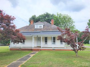 112 W Cabarrus St, Stanfield, NC 28163