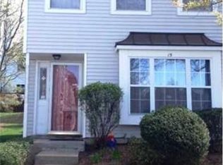 15 Mystic Ct, Sayreville, NJ