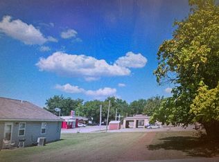 4th Ave SE, Miami, OK 74354