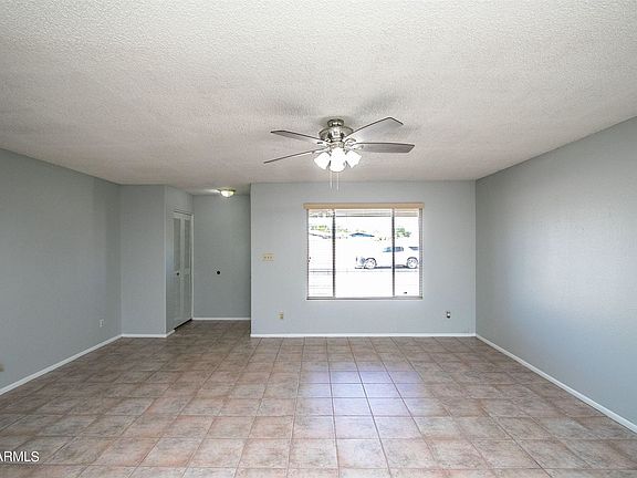 3rd image of 4601 W Shaw Butte Dr