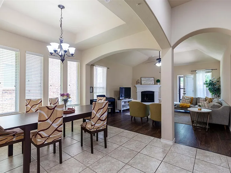 10113 Old Eagle River Ln — Photo 9