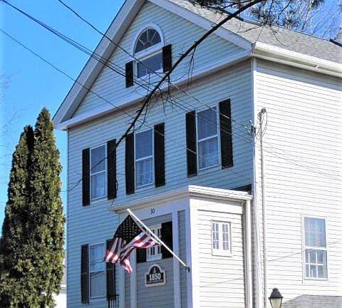 Historic 1850 Plant Family Homestead