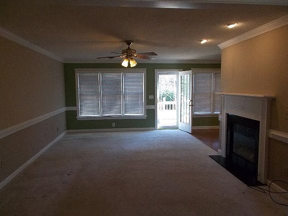 5th image of 418 Woodfield Dr