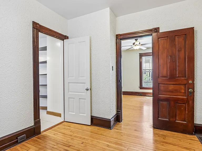 Bonus Room to Bathroom