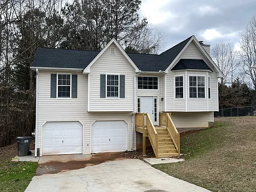 112 Harvard Dr Photo 1