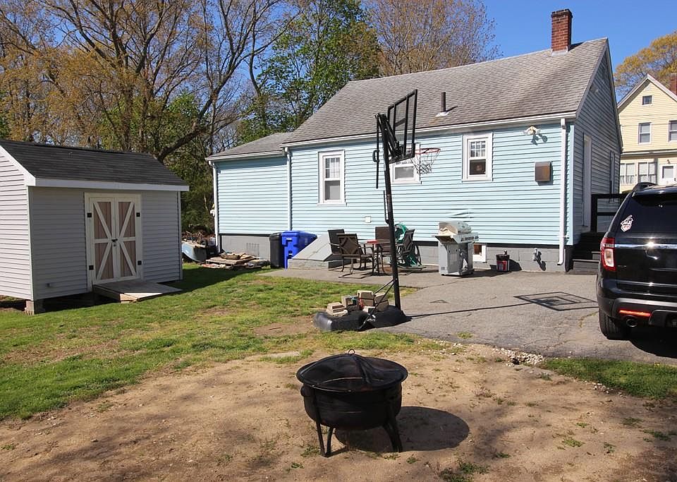 2nd image of 6 Greenhill St