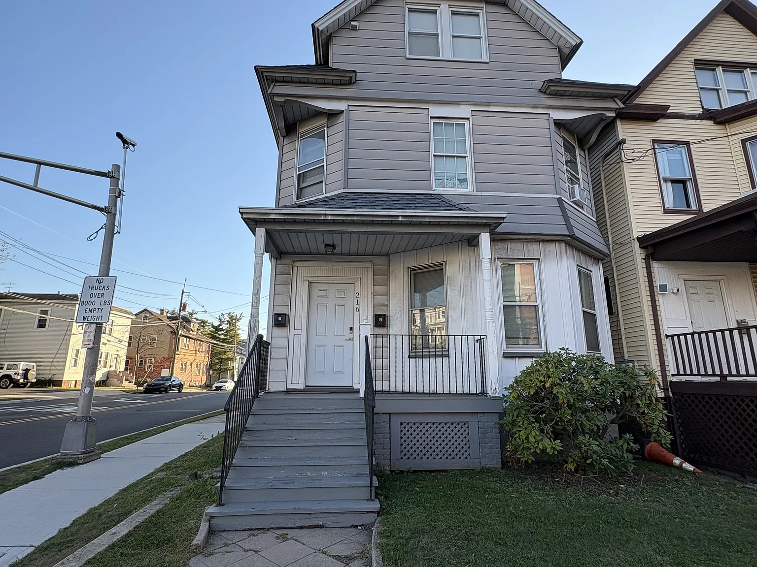 216 Easton Avenue - 2 — Photo 1