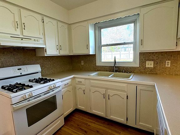 5th image of 2157 Bayham Dr SE