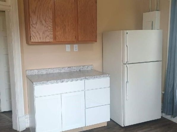 cedar-rapids-iowa-2055254587 picture