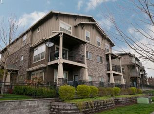 636 NE Adwick Dr, Hillsboro, OR 97006