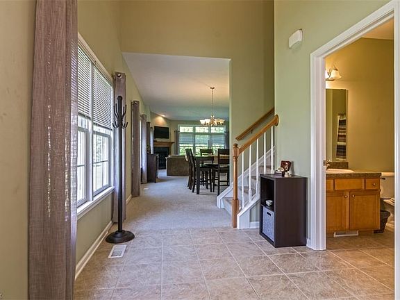 3rd image of 1010 Cutters Creek Dr