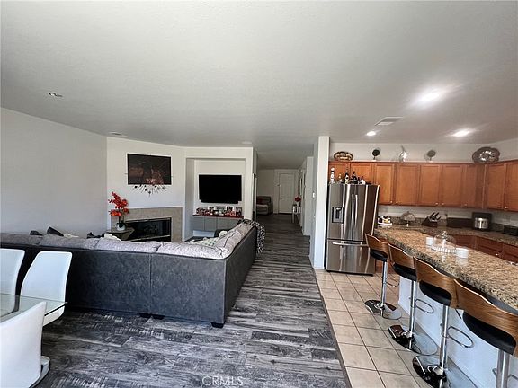 5th image of 49098 Pluma Gris Pl