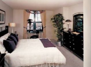 129 Stevens Dr, Schaumburg, IL 60173