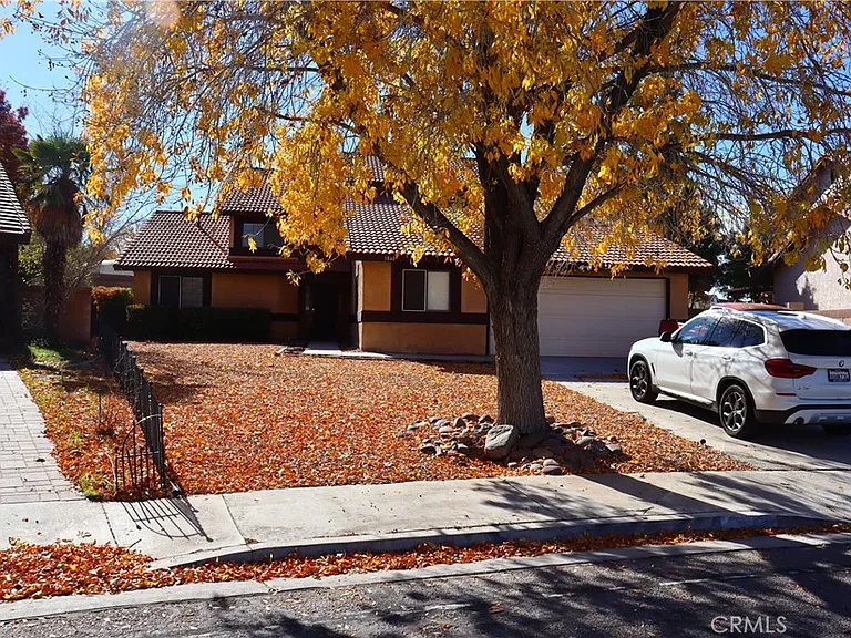 3840 Sago St #3840 — Photo 4