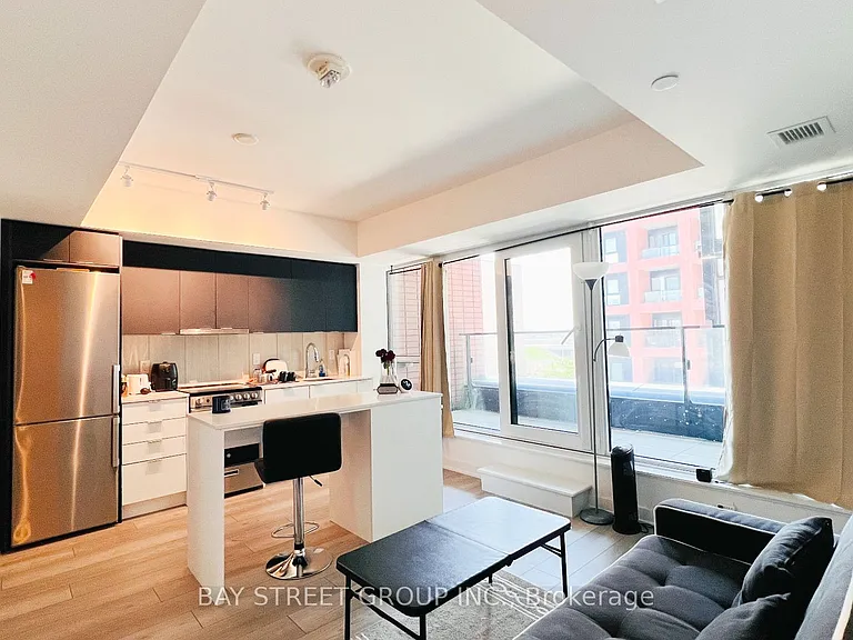 8 Tippett Rd #312 — Photo 9