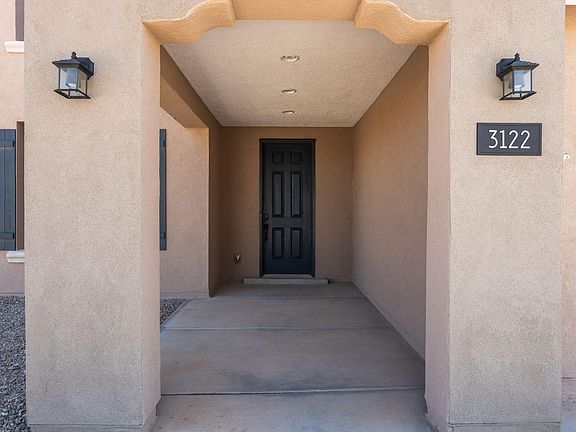 3rd image of 3122 Tess Ct NE