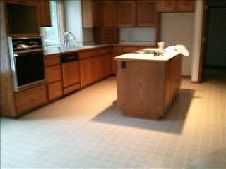 2nd image of 328 S Maryknoll Ave