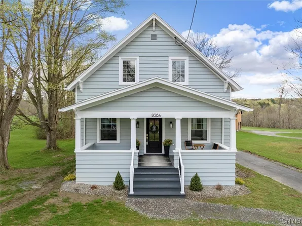 9364 Roberts Rd, New Hartford, NY 13413