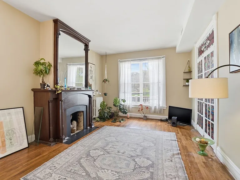 1220 Louden St — Photo 15