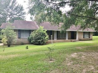 824 Tyler Ave, Tylertown, MS 39667
