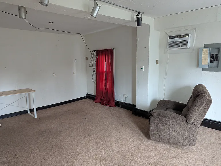 2911 Watson Blvd #1 — Photo 5
