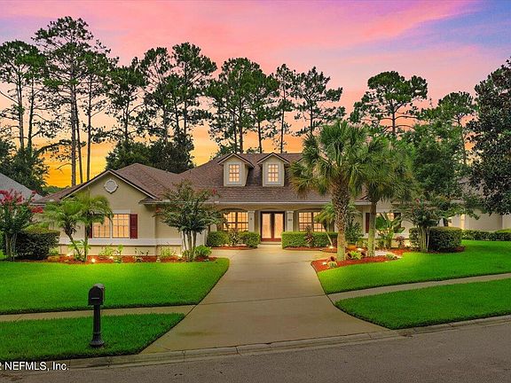 3rd image of 4644 Pecos Ct