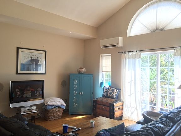 5th image of 2073 E 38th St #3A