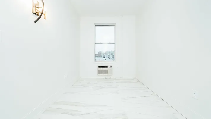 Rented by Nooklyn NYC LLC | media 34