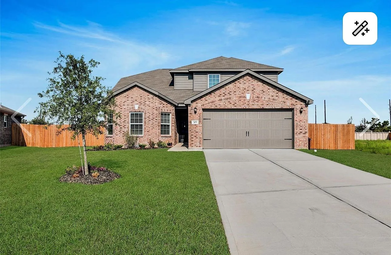 4 bed, 2.5 bath, 2076 sqft, $2,500 — Photo 1