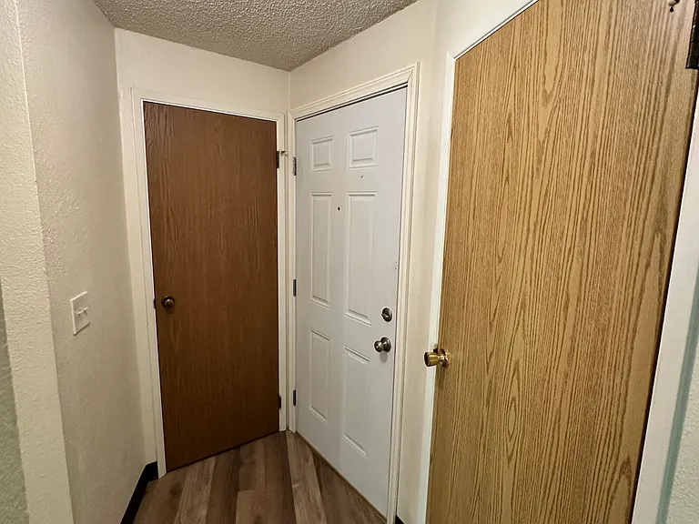3919 Mason Loop Rd #C — Photo 6
