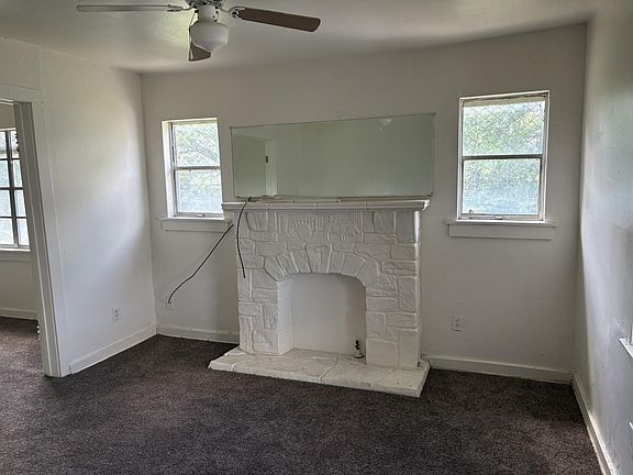 3rd image of 1418 Bringhurst St
