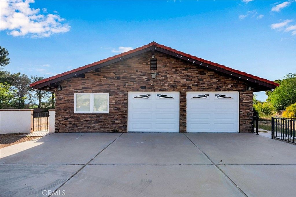 18343 Cocopah Ct, Apple Valley, CA 92307 | MLS #GD25099483