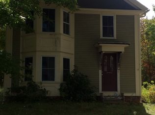 15 Elm St, Hubbardston, MA 01452