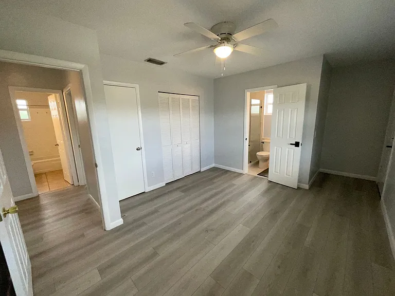 661 Hernando St — Photo 23