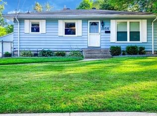 1956 39th St SW, Wyoming, MI 49519