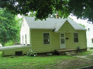 1541 Forest Ave, Waterloo, IA 50702