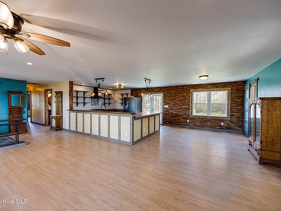 4th image of 8856 Nc Highway 32 N