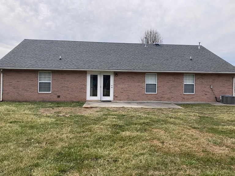 948 Mossy Grove Ln — Photo 2