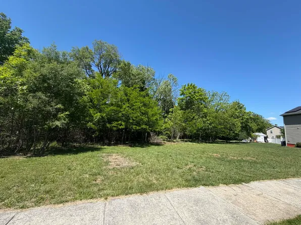 945 Drake Ln, Harrisonburg, VA 22802