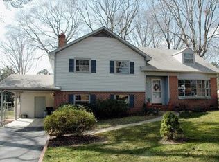 9006 Willowbrook Dr, Henrico, VA 23228