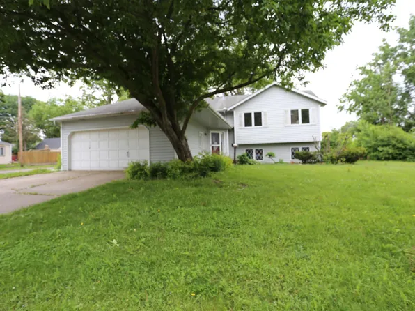 1716 Cottage Ave E, Saint Paul, MN 55106