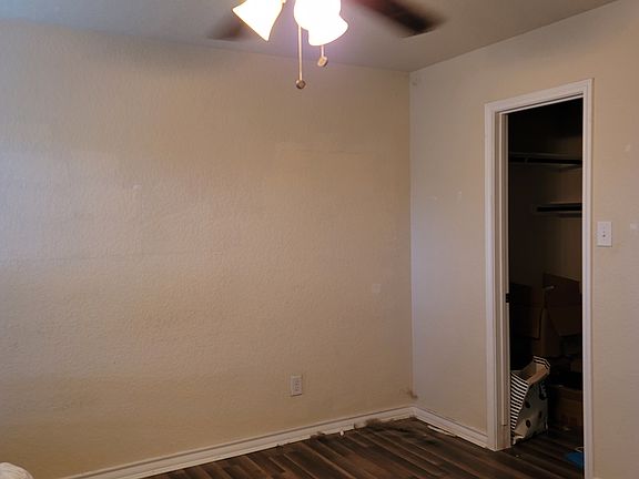 2nd image of 4822 Appleseed Ct