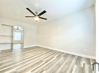 847 W 84th St #14, Los Angeles, CA 90044