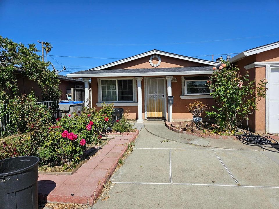 1st image of 4098 San Bernardino Way