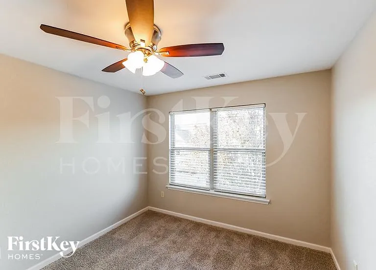 3630 Wind Ridge Ln — Photo 12