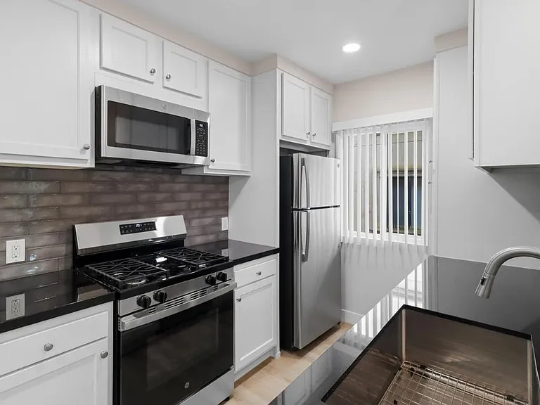 3848 Vinton Ave #3 — Photo 14