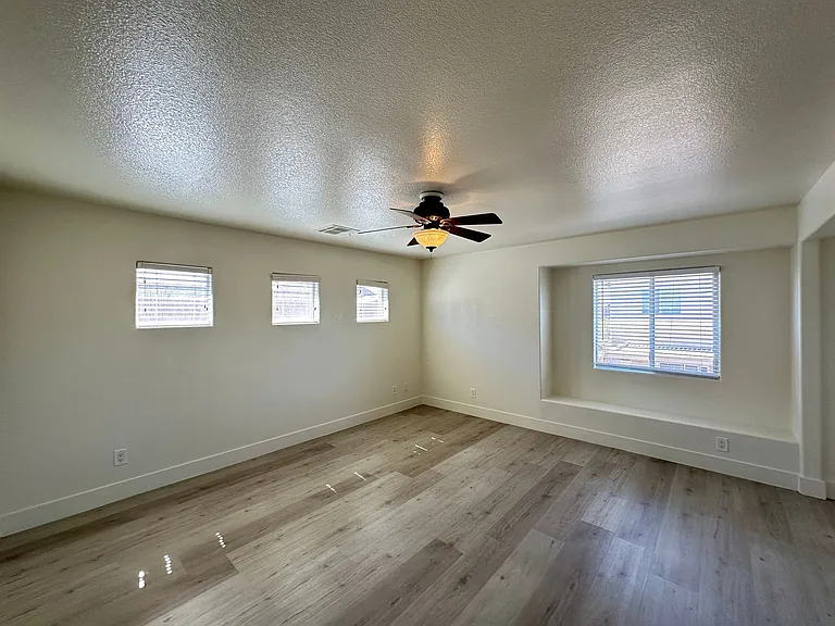 9283 Placer Bullion Ave — Photo 4