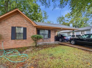 1174 Coldwater St, Tunica, MS 38676