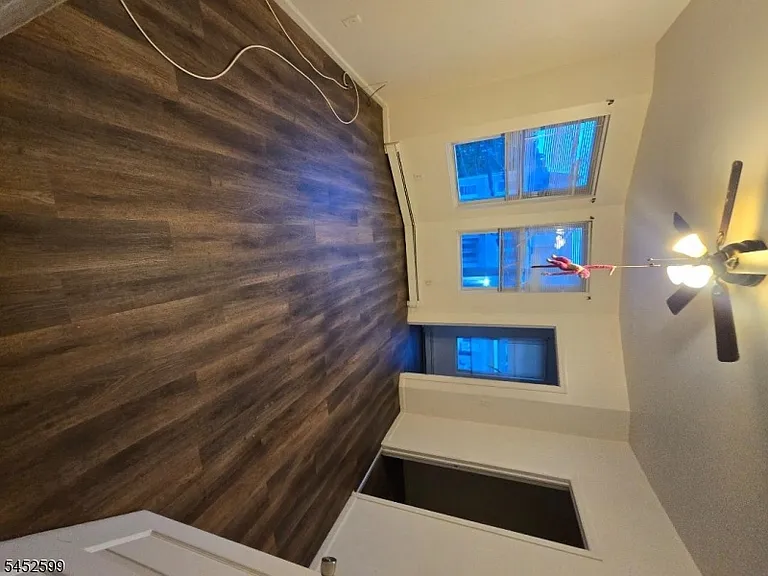 782 Grove St #2 — Photo 5