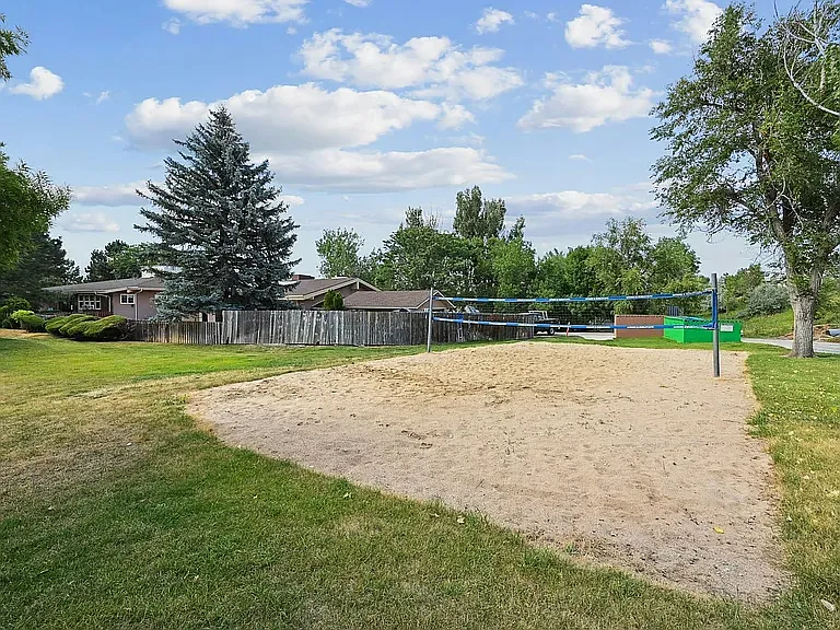 1350 Golden Cir #109 — Photo 19